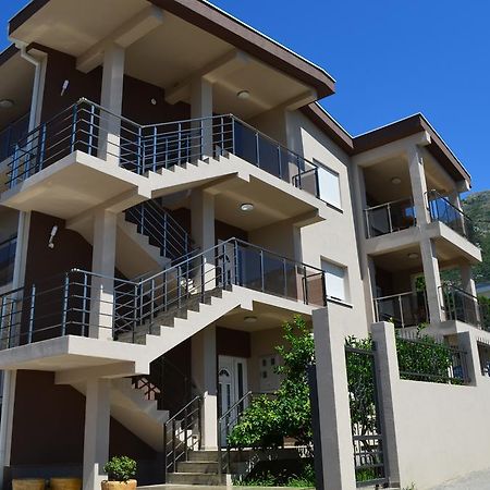 Apartments Md Lux 2 Сутоморе Екстер'єр фото