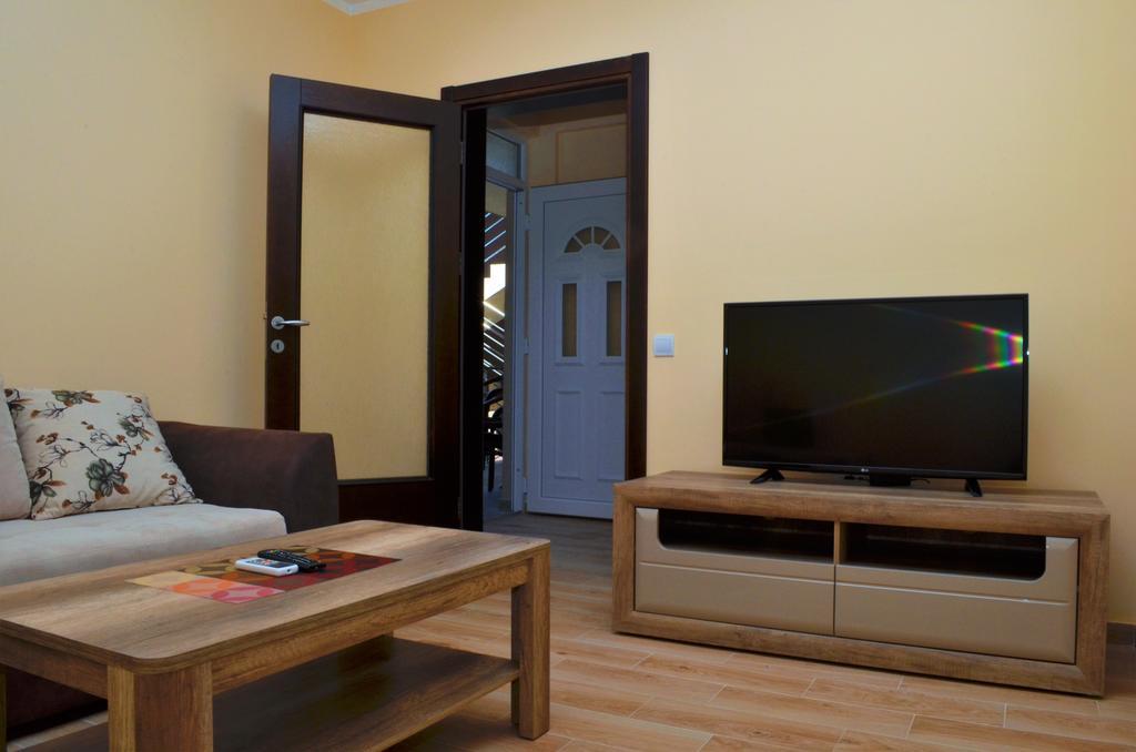 Apartments Md Lux 2 Сутоморе Екстер'єр фото