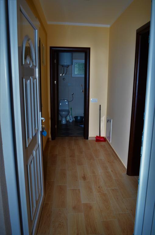 Apartments Md Lux 2 Сутоморе Екстер'єр фото